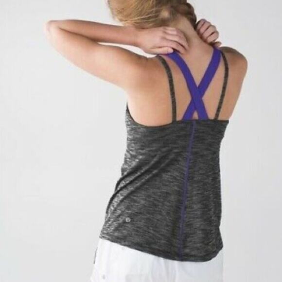 Lululemon Run For Gold Tank Shelf Bra Heathered Black Iris Flower Size 4 - Picture 1 of 7